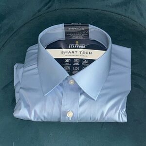 Stafford Men's Sky Blue Smart Tech Dress Shirt